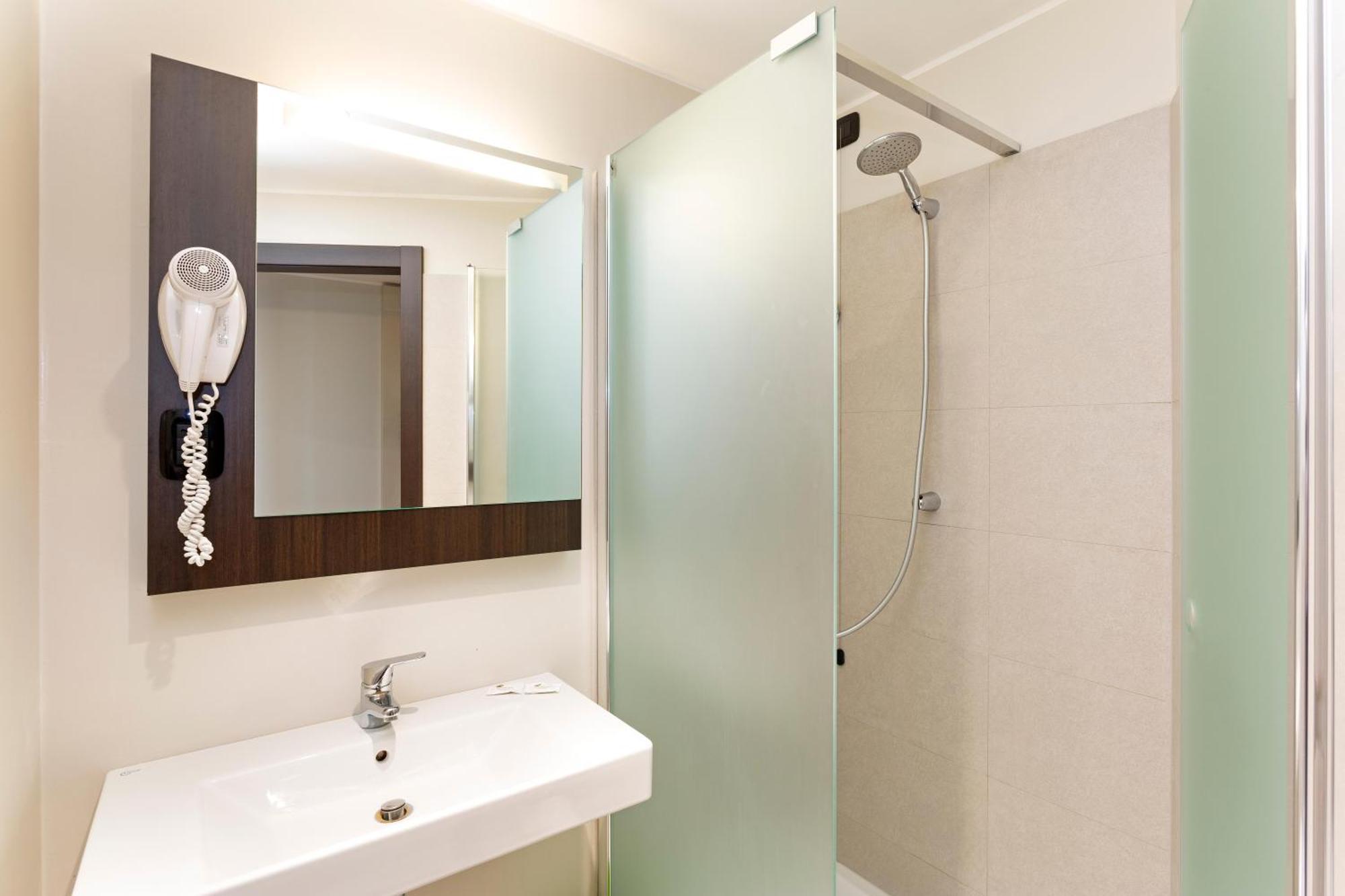 B&B Hotel Milano Sesto Marelli Сесто-Сан-Джованни Экстерьер фото