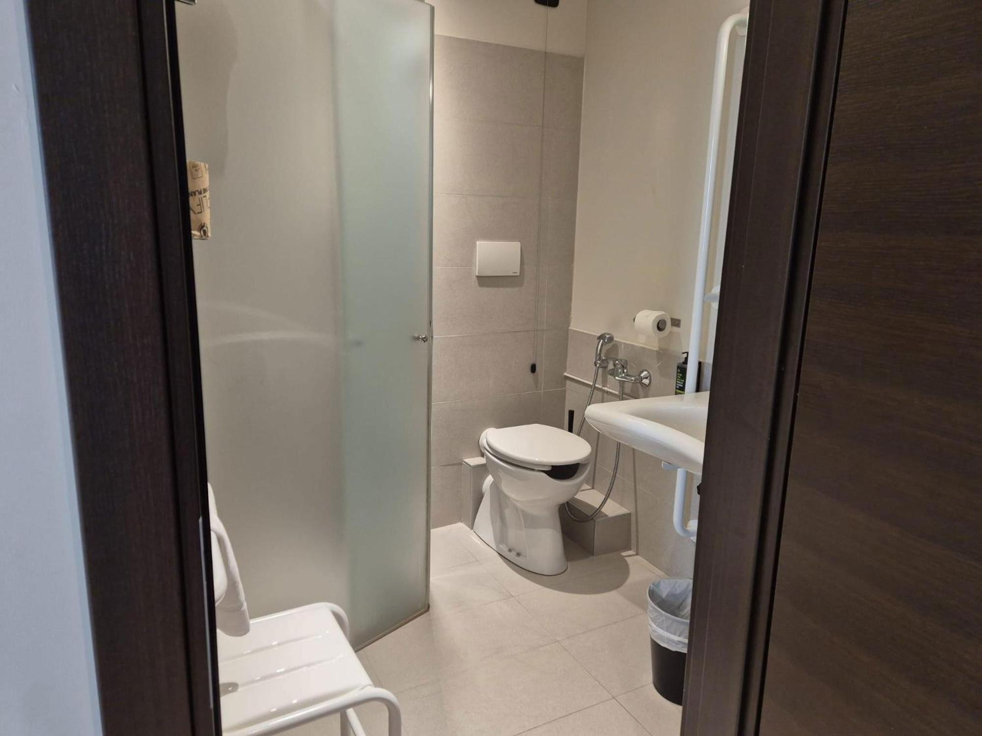 B&B Hotel Milano Sesto Marelli Сесто-Сан-Джованни Экстерьер фото